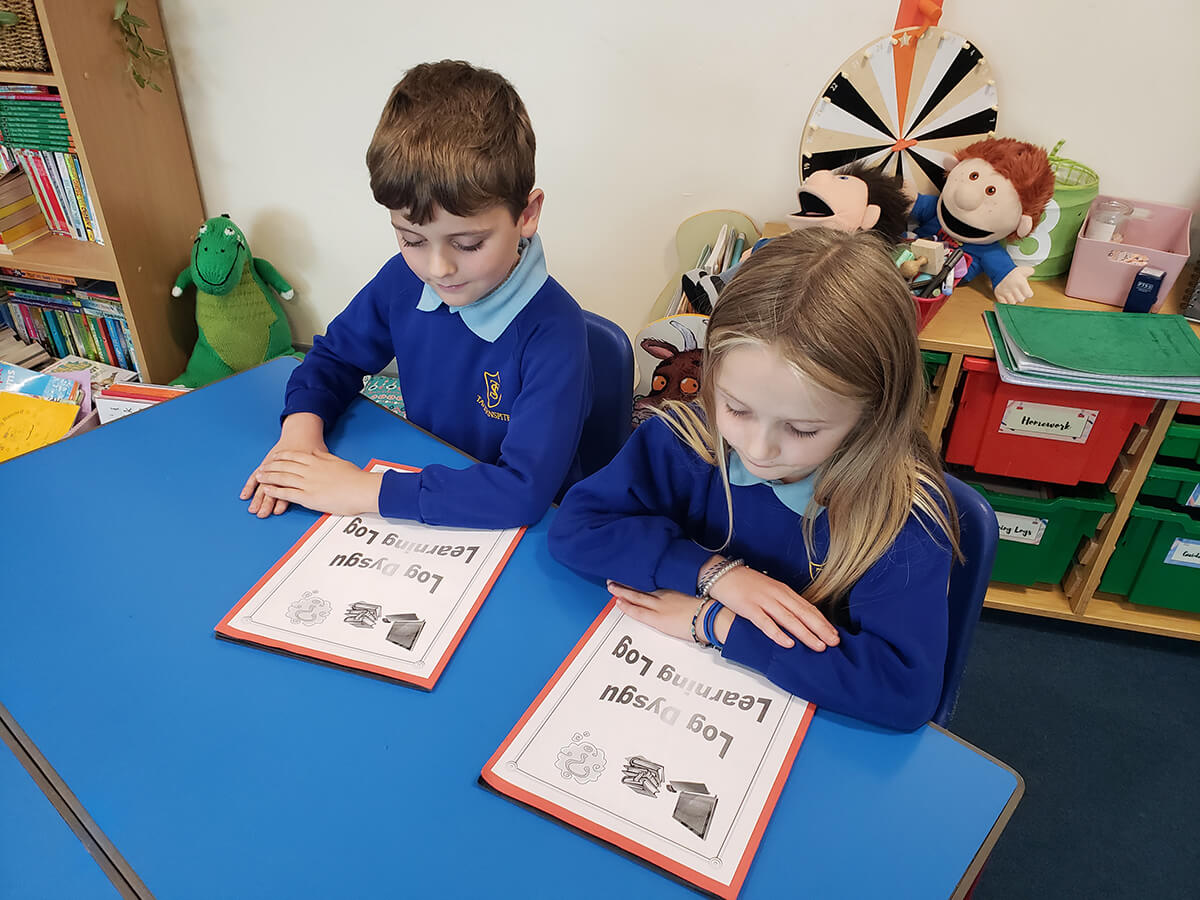 Tavernspite Primary School Whitland